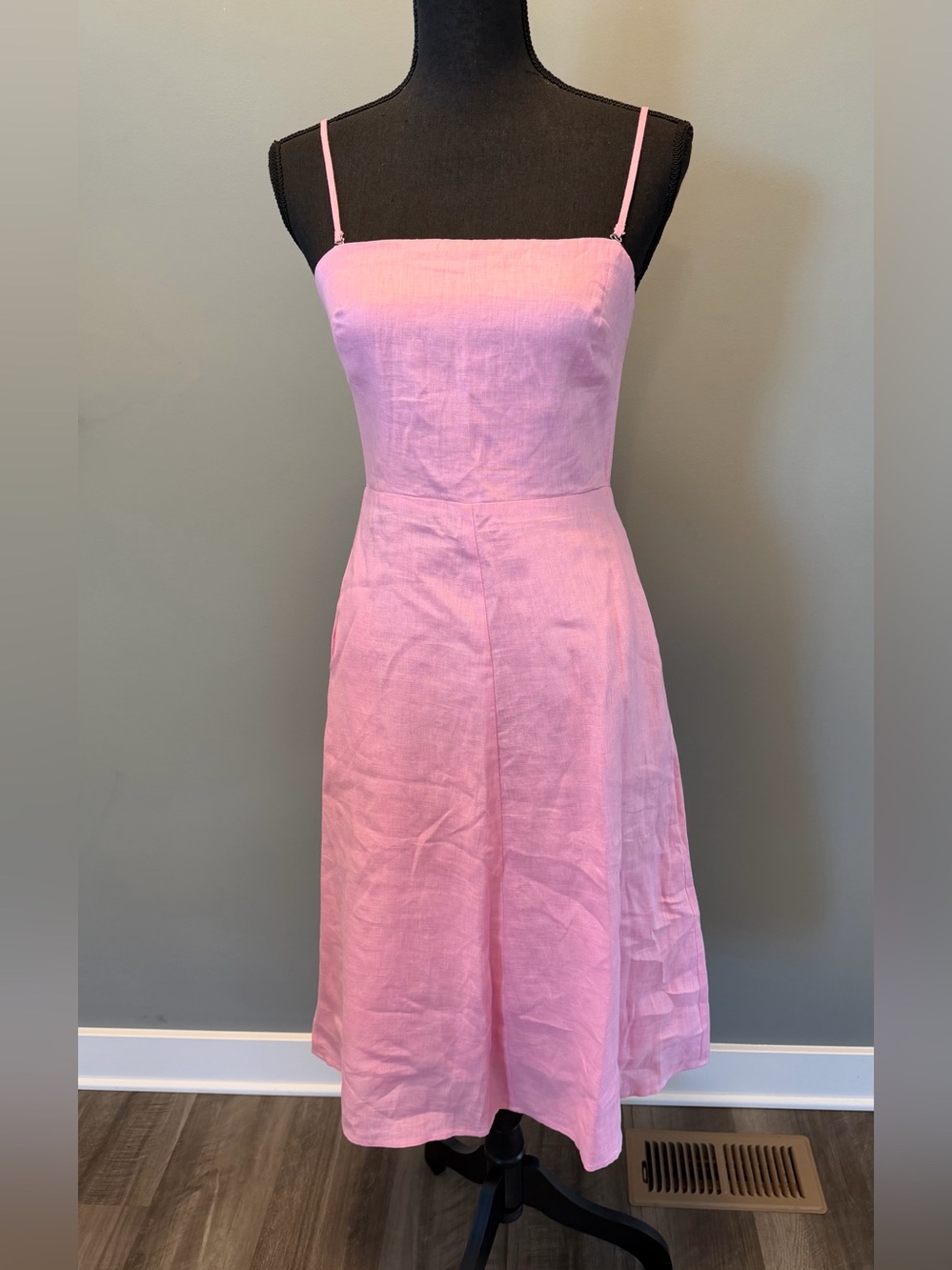 Pink linen dress with removable straps